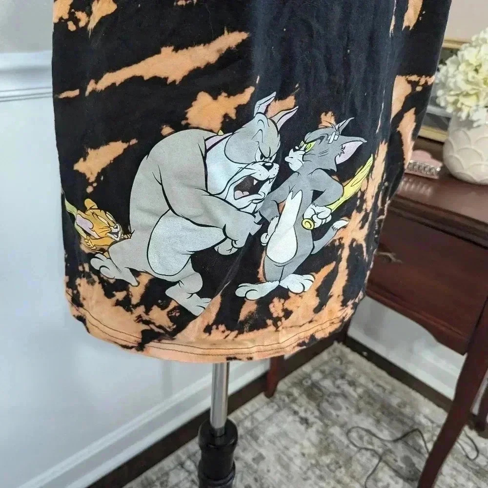 2/$10 Tom and Jerry Tee - Picture 5 of 7